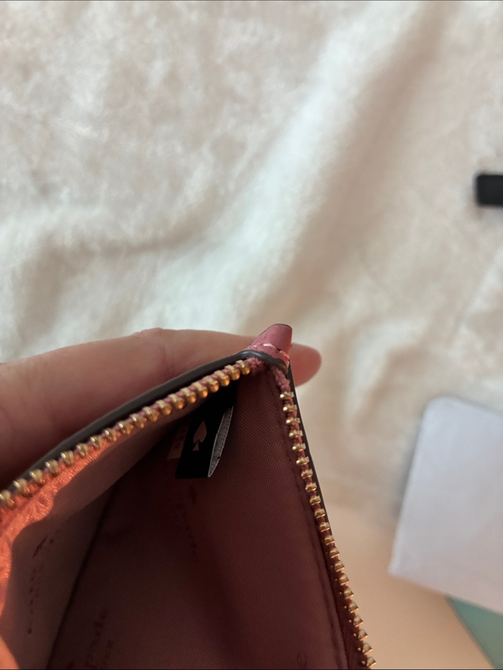 kate spade pebbled leather wristlet in dusty rose with gold logo - Picture 7 of 7